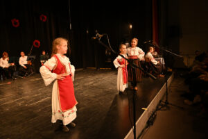 vDEČIJI KONCERT KUD Nera
